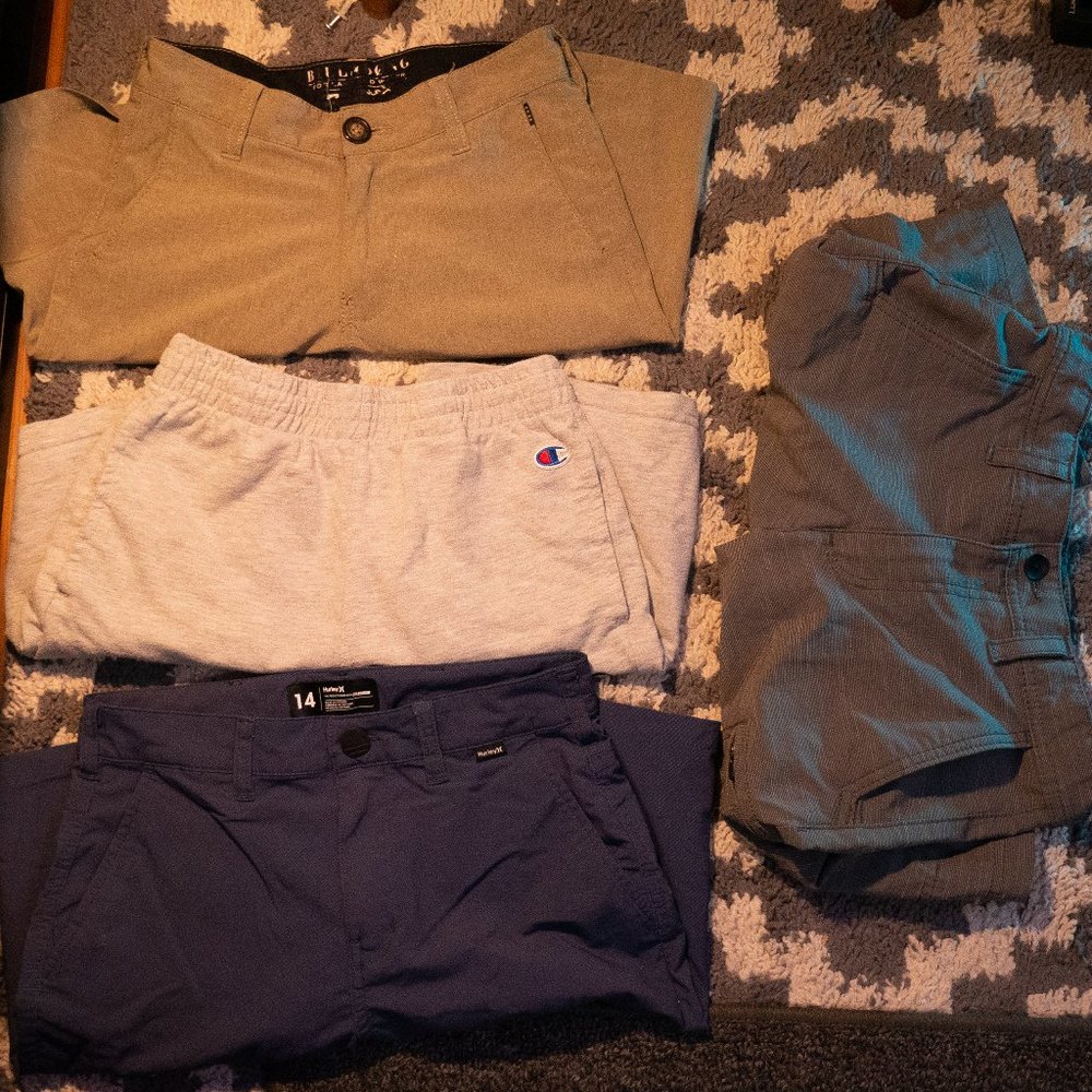 Boys (14-16) Shorts lot